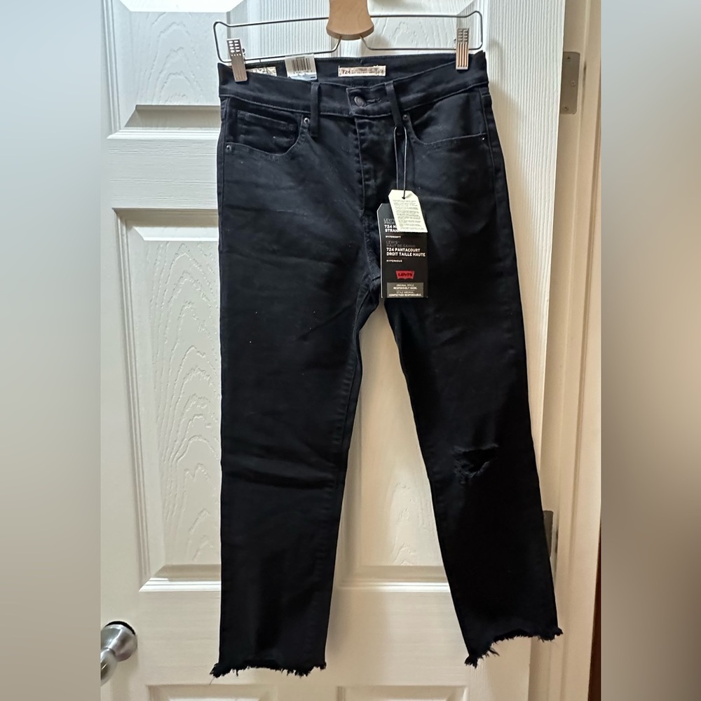 Levi’s 724 high rise straight crop